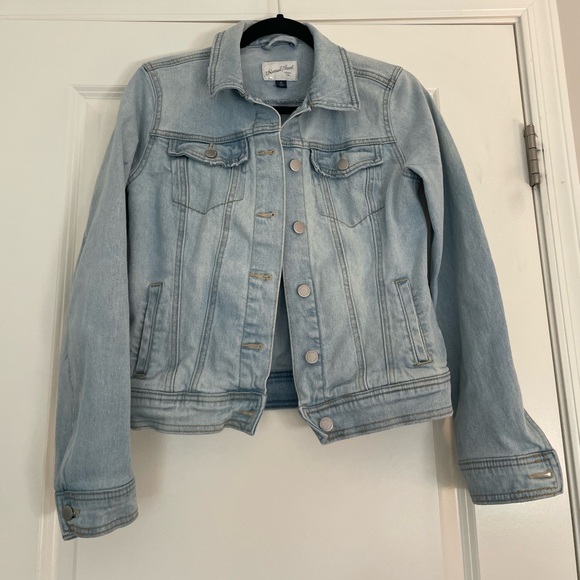 Universal Thread Denim Jacket - Picture 2 of 15